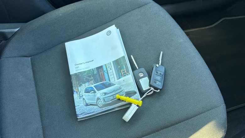 Volkswagen Up 1.0 Move Up 5dr ASG Petrol Hatchback